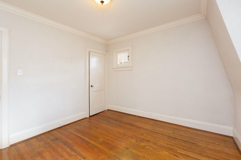 1372 Islington Avenue, Toronto, Ontario, Canada