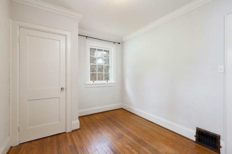 1372 Islington Avenue, Toronto, Ontario, Canada