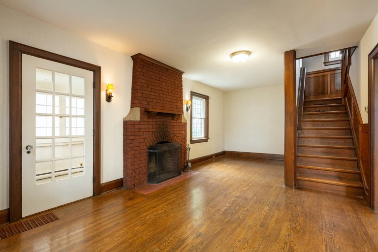 1372 Islington Avenue, Toronto, Ontario, Canada