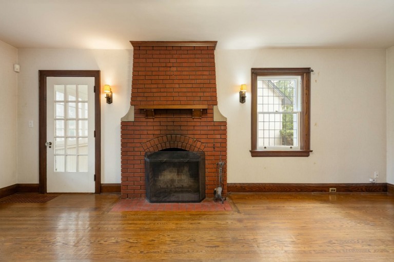 1372 Islington Avenue, Toronto, Ontario, Canada
