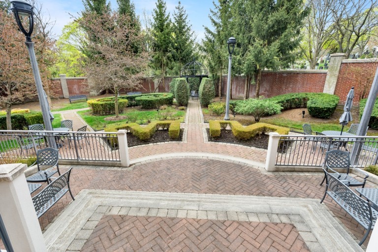 2855 Bloor Street West, Suite 708, Toronto, Ontario, Canada photo 36