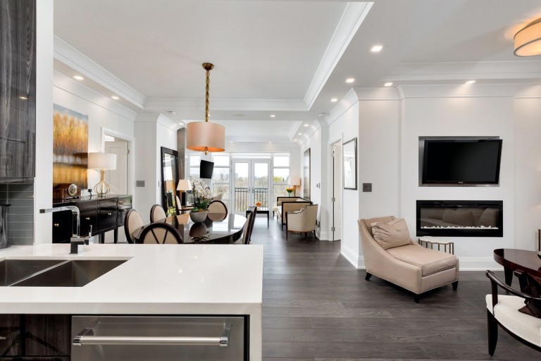 2855 Bloor Street West, Suite 708, Toronto, Ontario, Canada photo 7