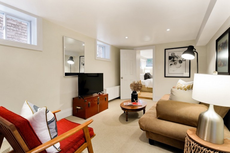 25 Mayfield Avenue, Toronto, Ontario, Canada photo 31