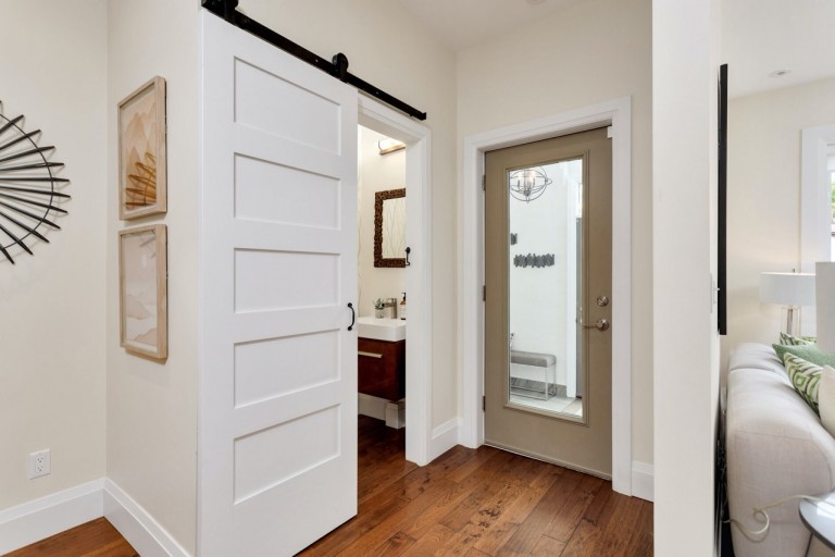 25 Mayfield Avenue, Toronto, Ontario, Canada photo 19