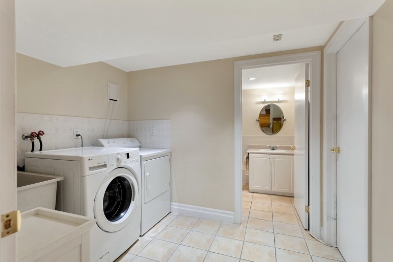 64 Mooreshead Drive, Toronto, Ontario, Canada photo 20