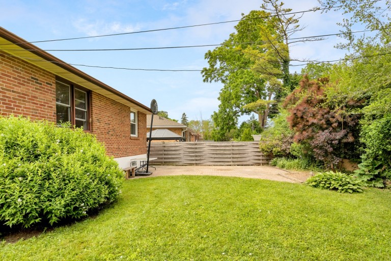 64 Mooreshead Drive, Toronto, Ontario, Canada photo 24