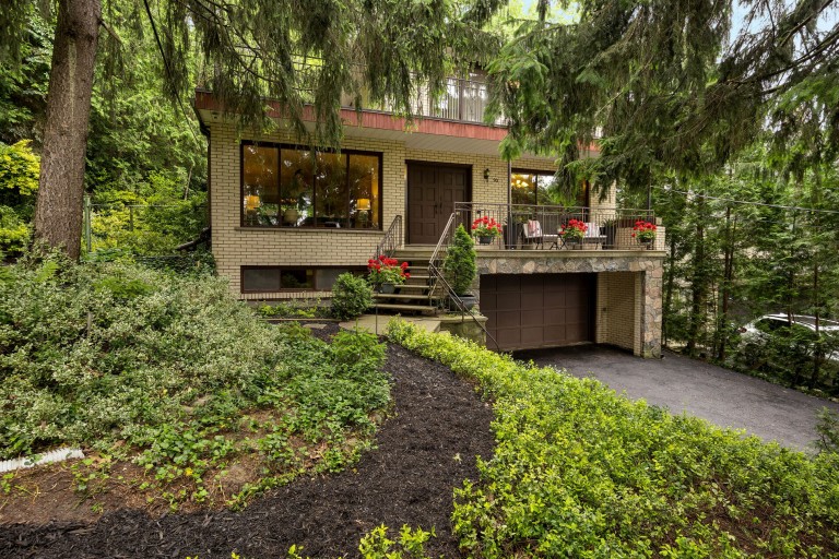 90 Humberview Road, Toronto, Ontario, Canada photo 4