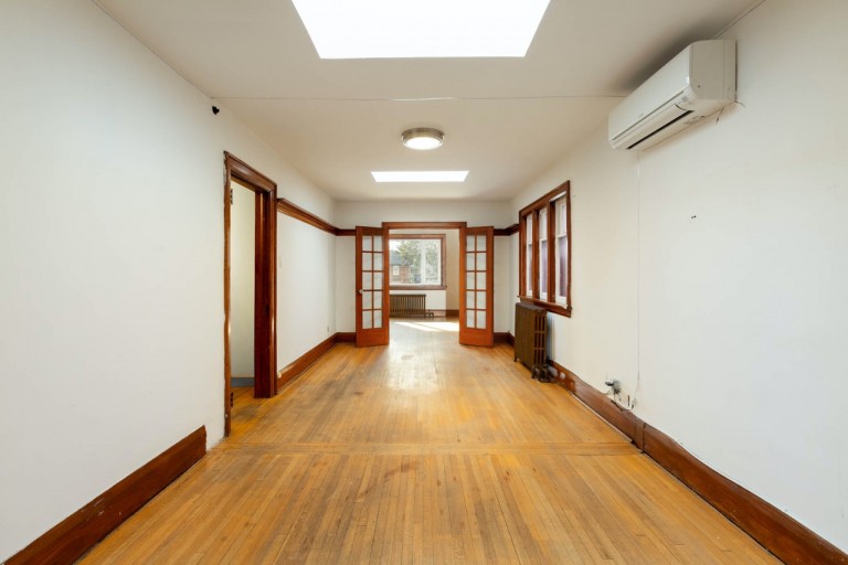 355 Jane Street, 2nd Floor, Toronto, Ontario, Canada photo 3