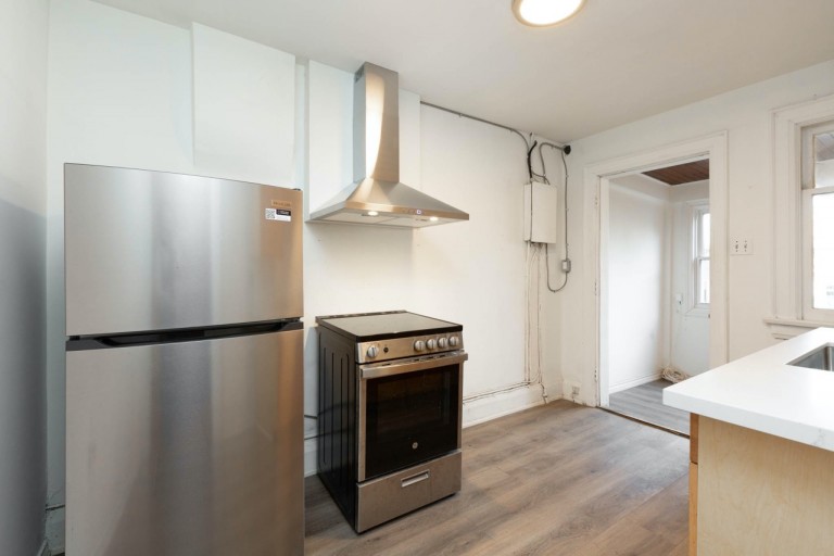 355 Jane Street, 2nd Floor, Toronto, Ontario, Canada photo 5