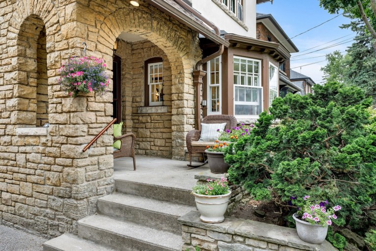 16 The Palisades, Toronto, Ontario, Canada
