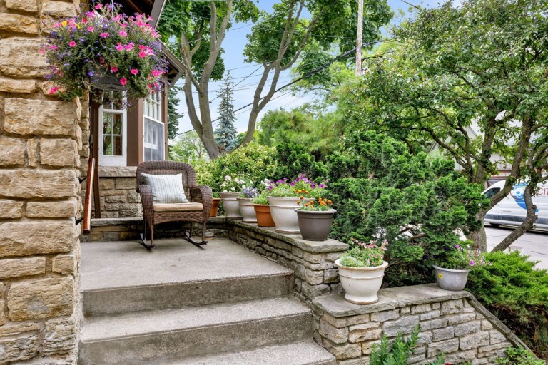 16 The Palisades, Toronto, Ontario, Canada