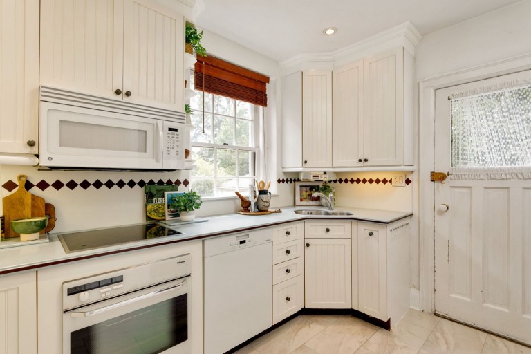 16 The Palisades, Toronto, Ontario, Canada