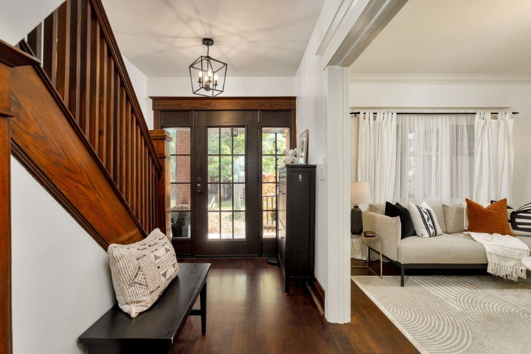 302 Garden Avenue, Toronto, Ontario, Canada photo 6