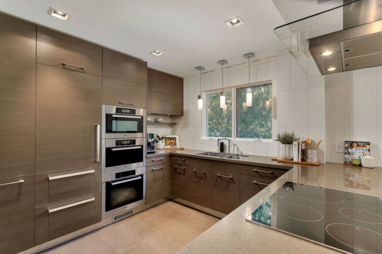 74 Humberview Road, Toronto, Ontario, Canada photo 12