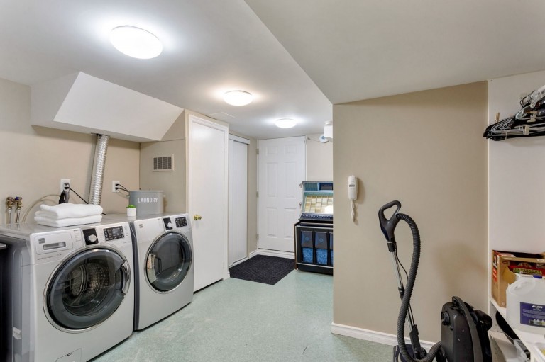 74 Humberview Road, Toronto, Ontario, Canada photo 37
