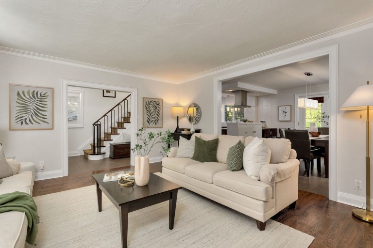 74 Humberview Road, Toronto, Ontario, Canada photo 8