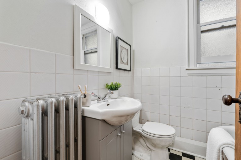 8 Grenadier Ravine Drive, Toronto, Ontario, Canada photo 20