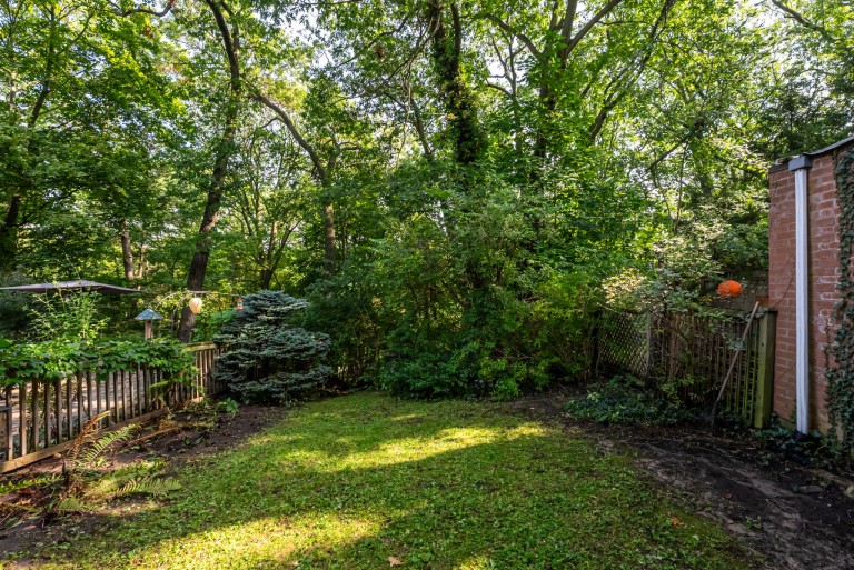 8 Grenadier Ravine Drive, Toronto, Ontario, Canada photo 25
