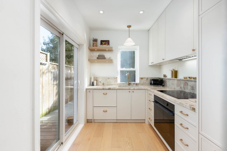 85 Watson Avenue, Toronto, Ontario, Canada photo 13