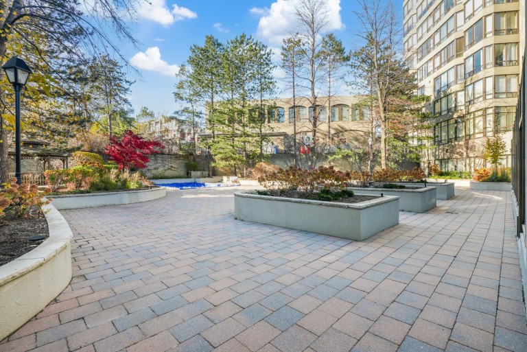 1300 Islington Avenue Unit 1604, Toronto, Ontario, Canada photo 34