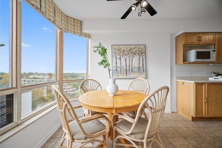 1300 Islington Avenue Unit 1604, Toronto, Ontario, Canada photo 15