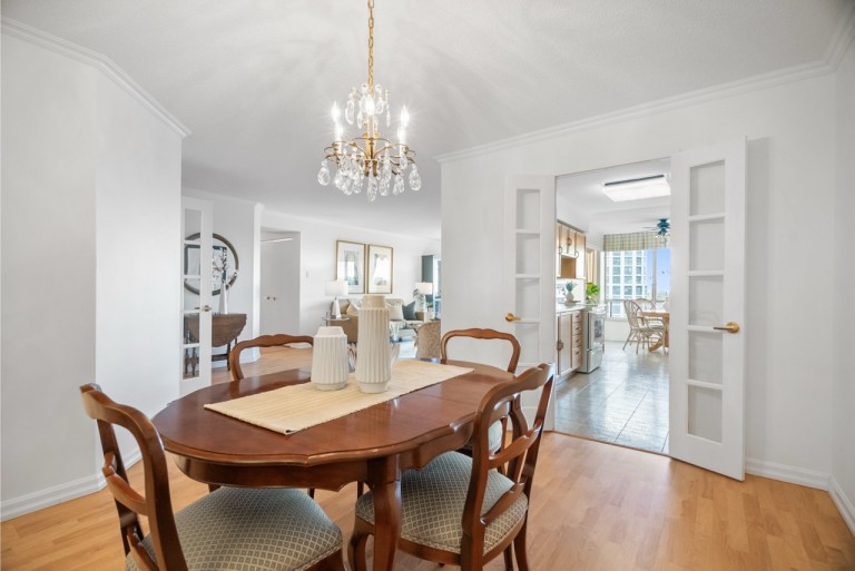 1300 Islington Avenue Unit 1604, Toronto, Ontario, Canada photo 7