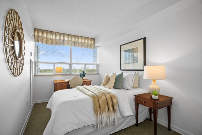 1300 Islington Avenue Unit 1604, Toronto, Ontario, Canada photo 23