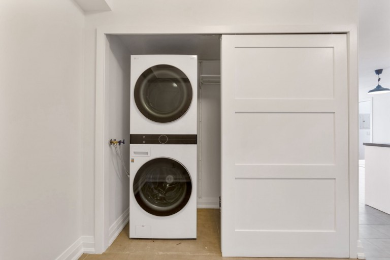 60 Heintzman Street Unit 1714, Toronto, Ontario, Canada photo 24