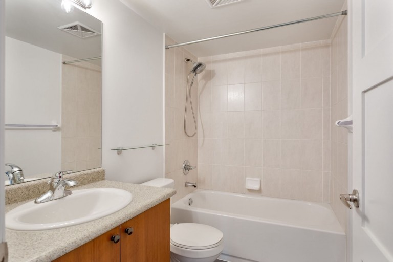 60 Heintzman Street Unit 1714, Toronto, Ontario, Canada photo 20