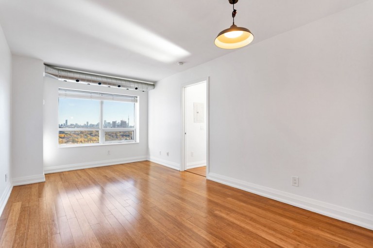 60 Heintzman Street Unit 1714, Toronto, Ontario, Canada photo 3