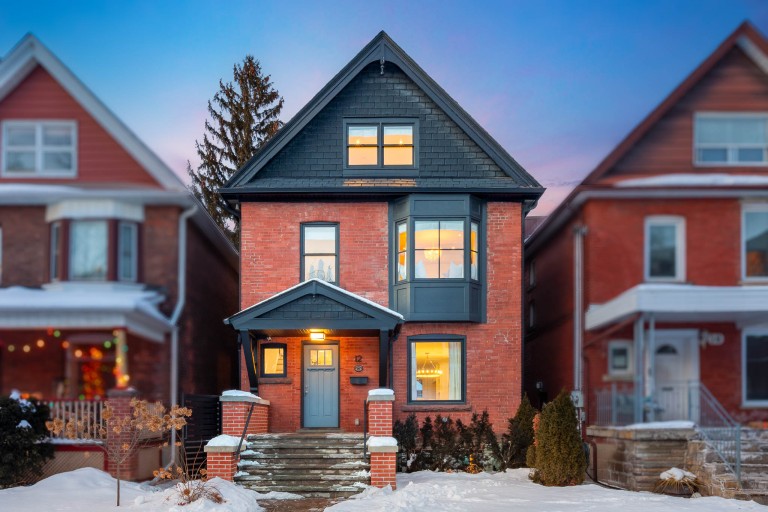 12 Hewitt Avenue, Toronto, Ontario, Canada photo 1