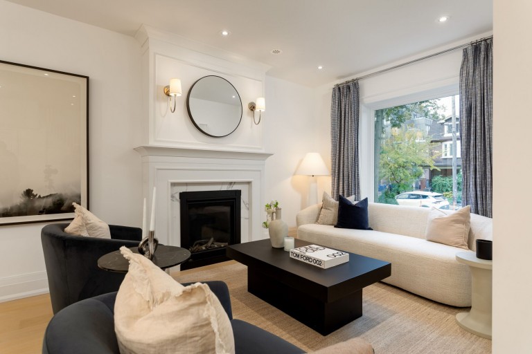 12 Hewitt Avenue, Toronto, Ontario, Canada photo 5