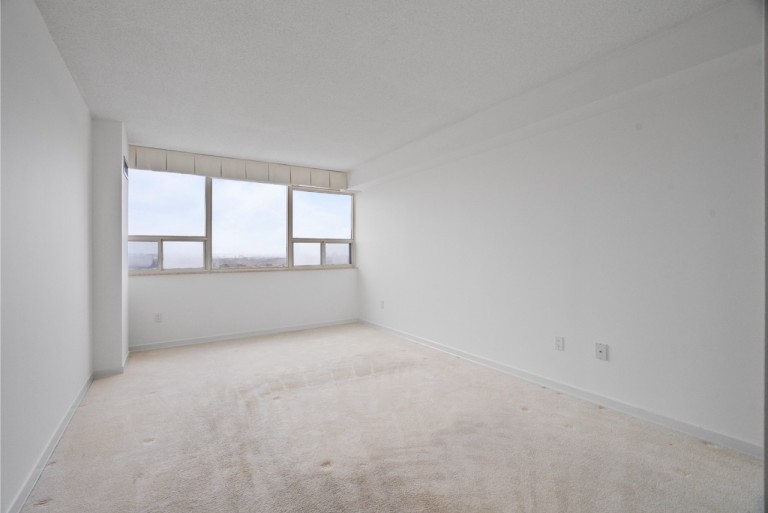 1300 Islington Avenue, Unit 1601, Toronto, Ontario, Canada photo 16