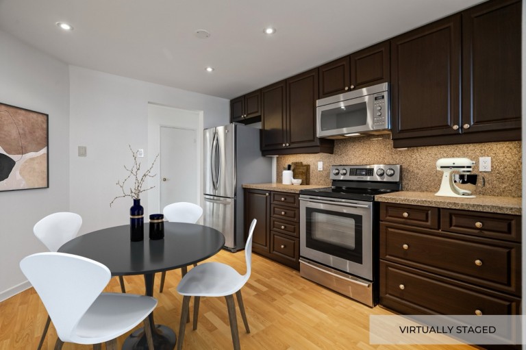 1300 Islington Avenue, Unit 1601, Toronto, Ontario, Canada photo 4