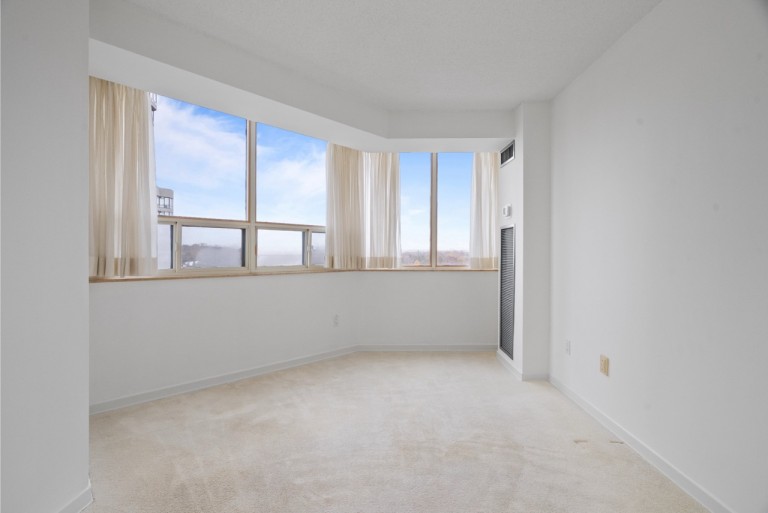 1300 Islington Avenue, Unit 1601, Toronto, Ontario, Canada photo 23