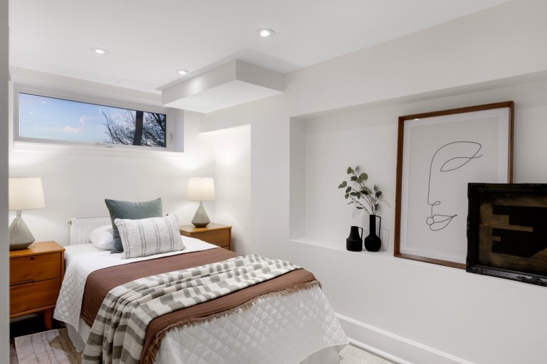 19 Halford Avenue, Toronto, Ontario, Canada photo 26