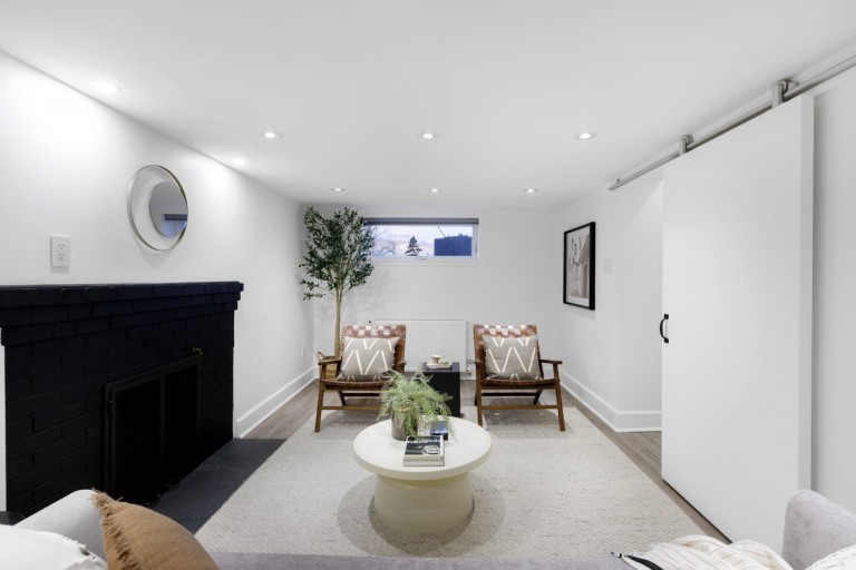 19 Halford Avenue, Toronto, Ontario, Canada photo 25