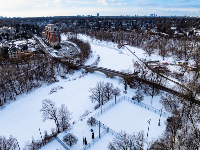 19 Halford Avenue, Toronto, Ontario, Canada photo 30