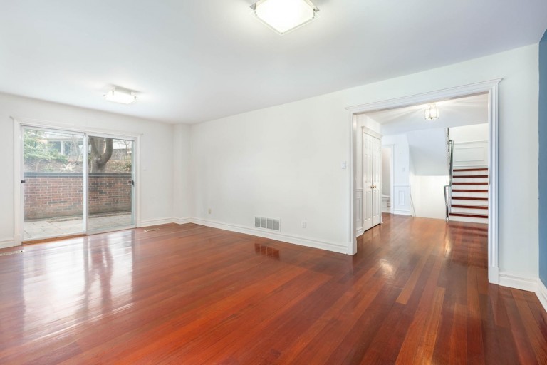 22 La Rose Avenue TH7, Toronto, Ontario, Canada photo 6