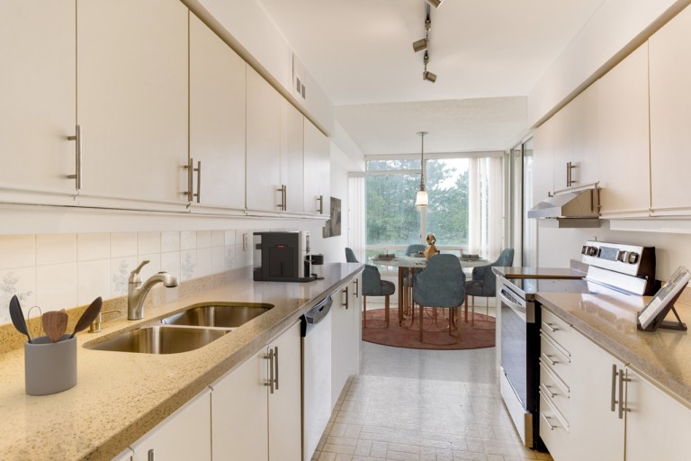 1300 Islington Ave Unit 303, Toronto, Ontario, Canada photo 12