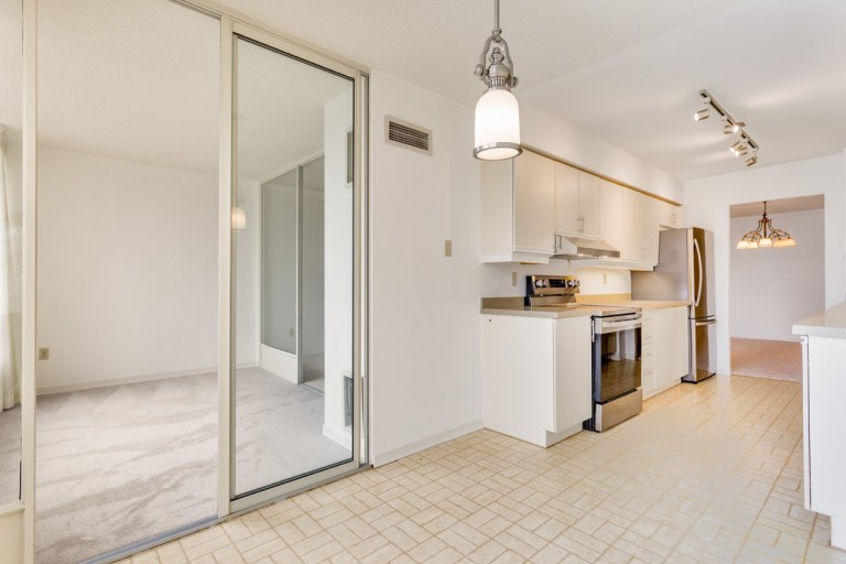 1300 Islington Ave Unit 303, Toronto, Ontario, Canada photo 17