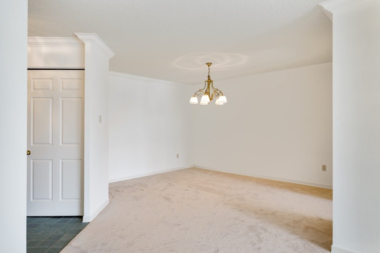 1300 Islington Ave Unit 303, Toronto, Ontario, Canada photo 8