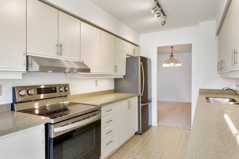 1300 Islington Ave Unit 303, Toronto, Ontario, Canada photo 14