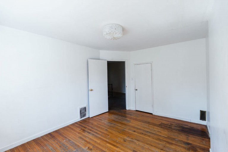 32 Radford Avenue, Toronto, Ontario, Canada photo 20