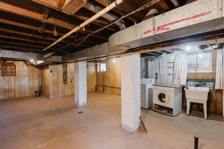 32 Radford Avenue, Toronto, Ontario, Canada photo 26