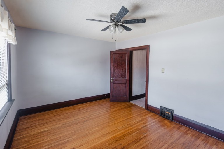 31 Runnymede Avenue, Toronto, Ontario, Canada photo 21