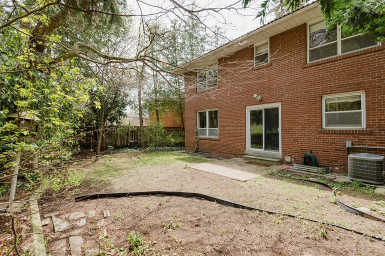 7 Innisfree Court, Toronto, Ontario, Canada photo 39
