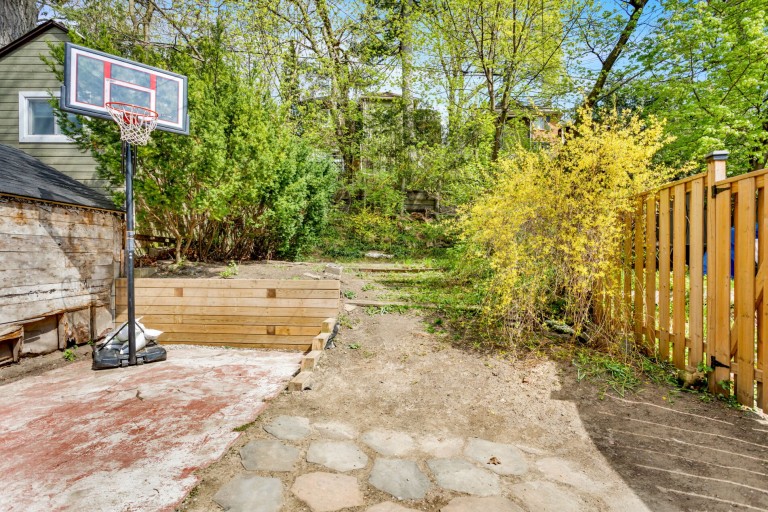 229 Clendenan Avenue, Toronto, Ontario, Canada photo 45