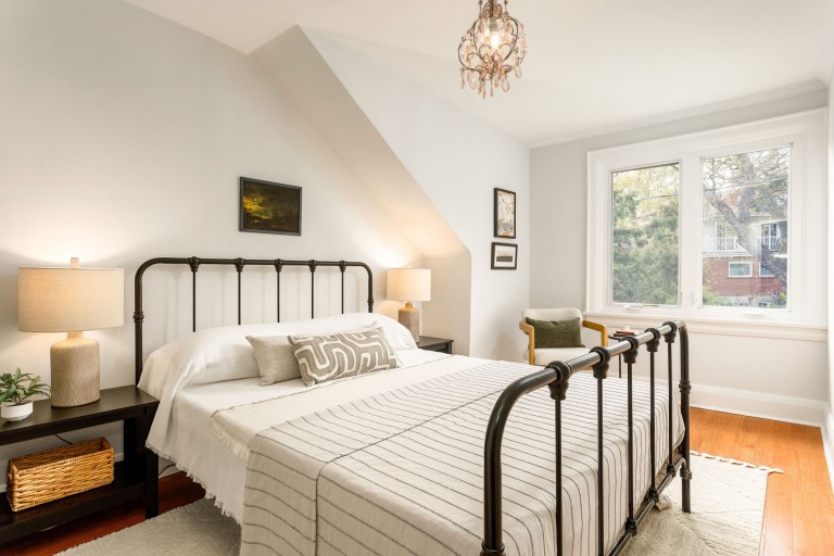 229 Clendenan Avenue, Toronto, Ontario, Canada photo 20