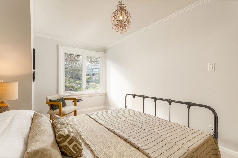 229 Clendenan Avenue, Toronto, Ontario, Canada photo 21